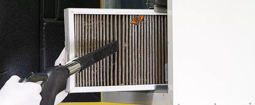Clogged Air Duct Cleaning Process in Manhattan Beach, CA